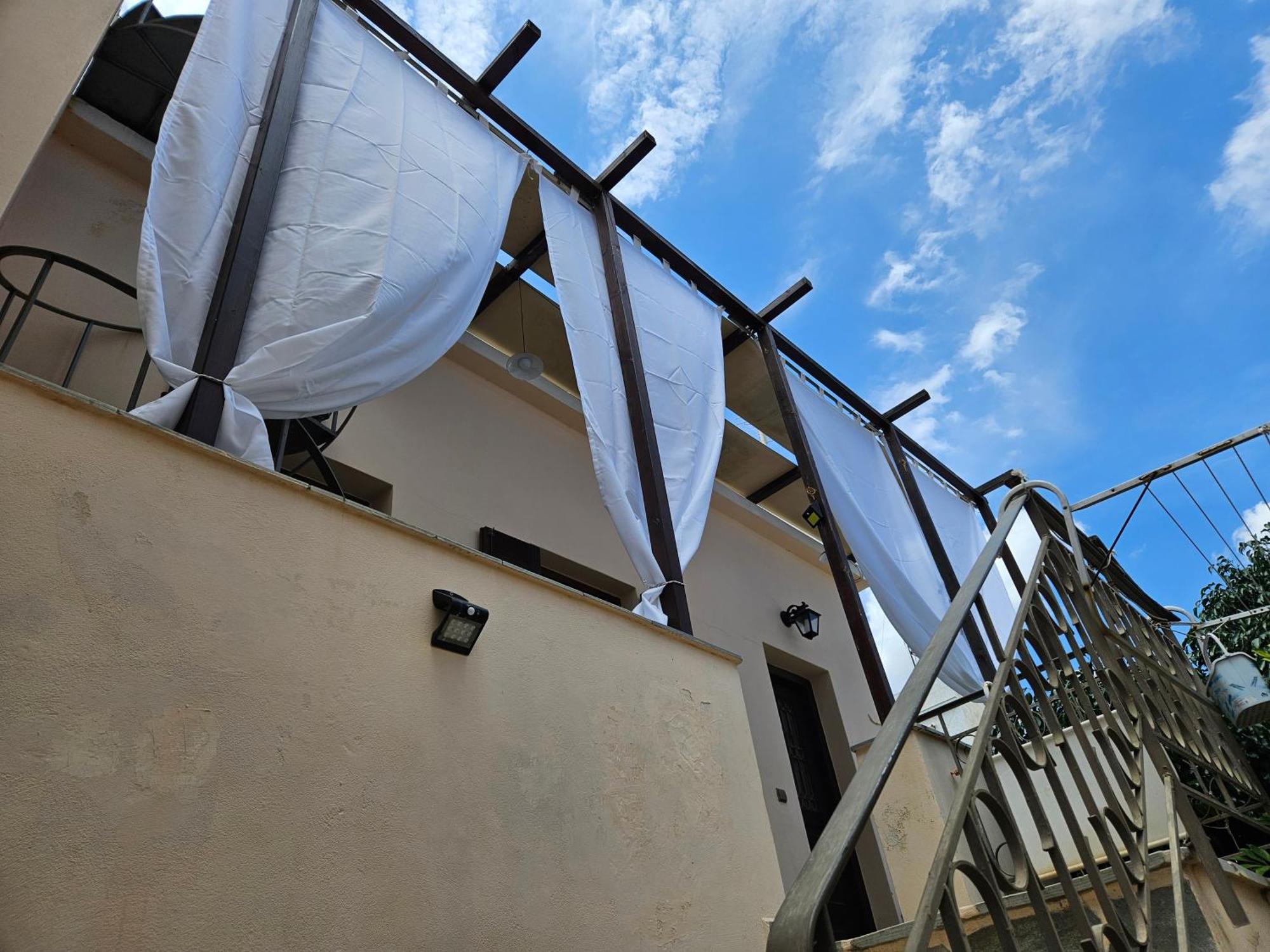 Ferienwohnung Simple And Special Ermoupoli Exterior foto